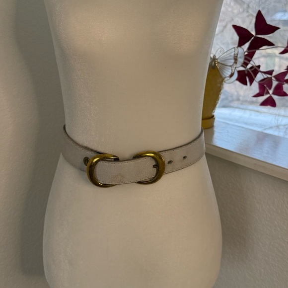 Vintage solid brass belt buckle White Belt